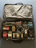 Gitarrenpedalboard mit ZVEX, BOSS, MXR, Atlantic, Sennheiser