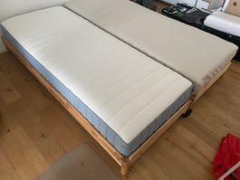 IKEA Utaker avec les matelas, état comme neuf