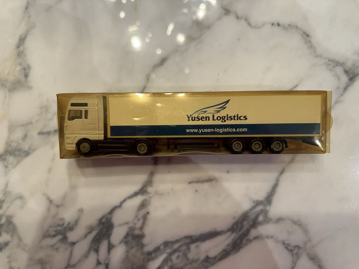Kits de montage: LKW- Modell – Neuf avec emballage d'origine à Bülach par leide_29