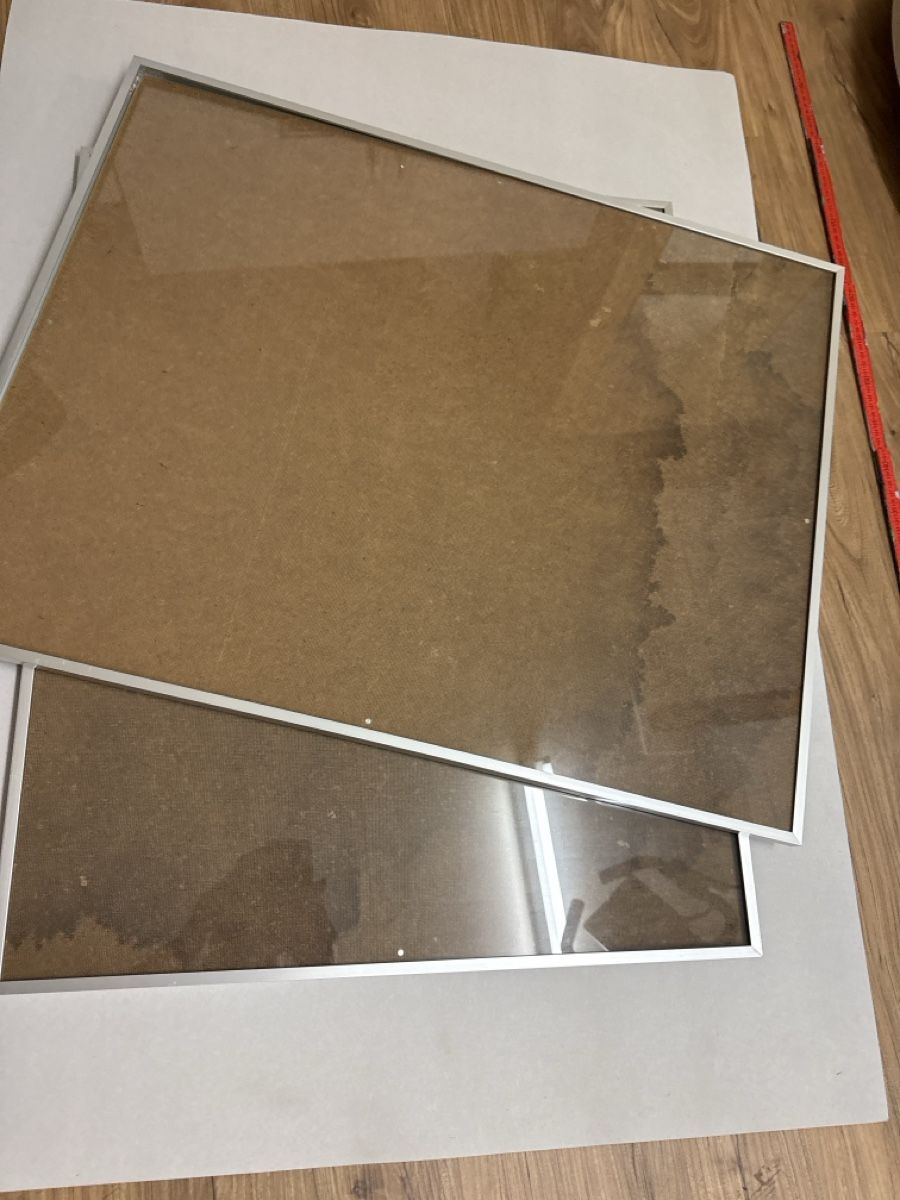 Cornici: 2 Alubilderrahmen 75x60 – Usato da Meienberg venduto da sony252