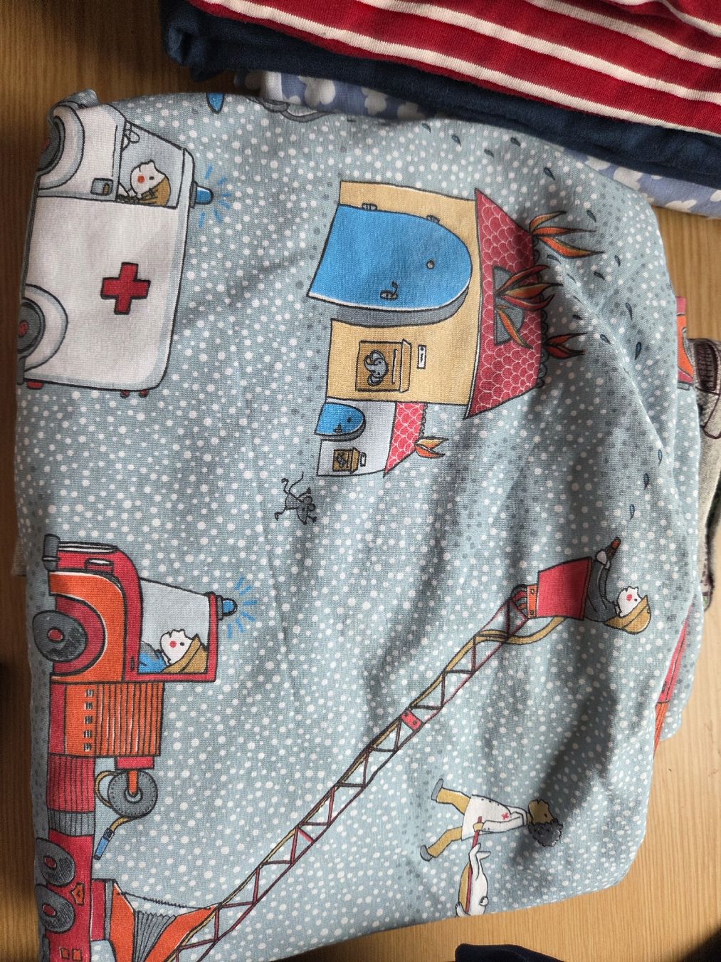 Stoffe: Grosses Jersey und French Terry Stoffpaket mit Kindermotiven – Neu (gemäss Beschreibung) aus Zürich von marinalucia 5