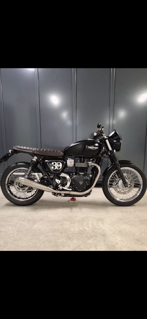 Triumph Strada: triumph street twin 900 i abs – Usato da Begnins venduto da jim_7mfm