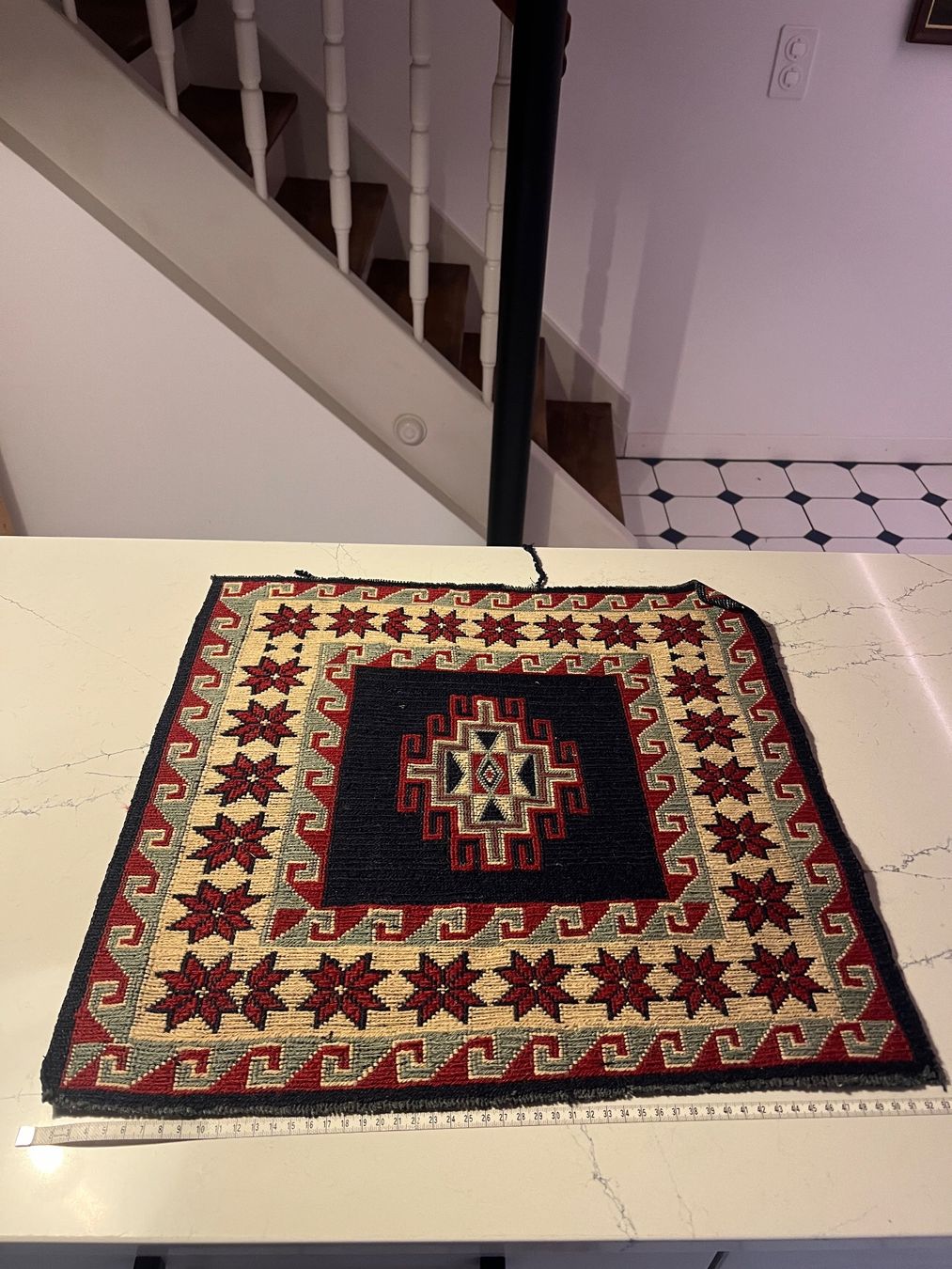 Tappeti: Alter Teppich, Tibet? – Usato da Aarburg venduto da Annemarie16 2