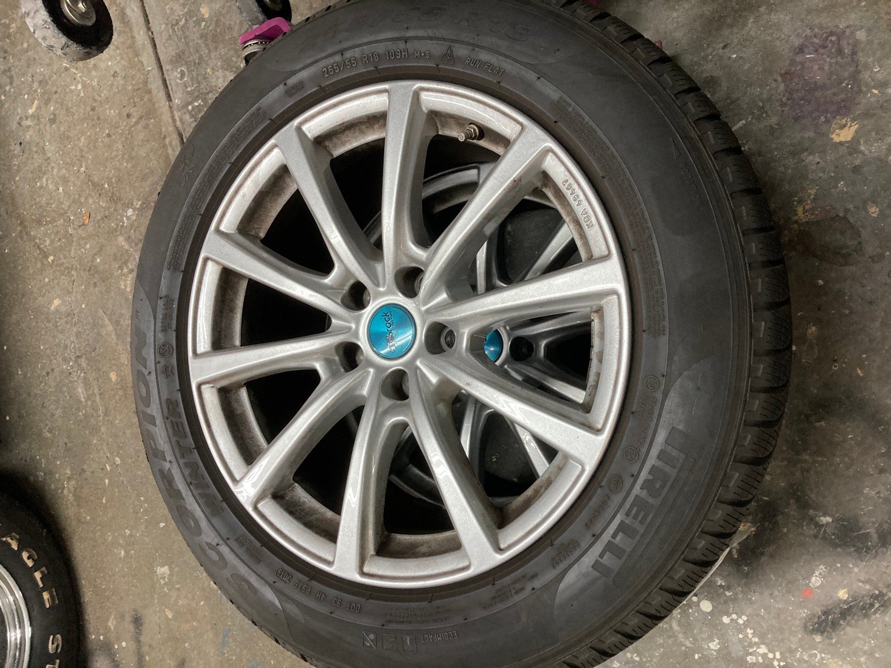 BMW Pneumatici & Ruote complete: BMW X5 Winterräder 255/55R18 – Usato da Cham venduto da WB2223 3