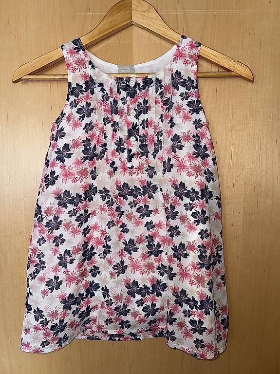 Lotti & Set di vestiti: Kleider 110 / 116 Set 5 Stück Kleid – Usato da Eiken venduto da olegiko 2