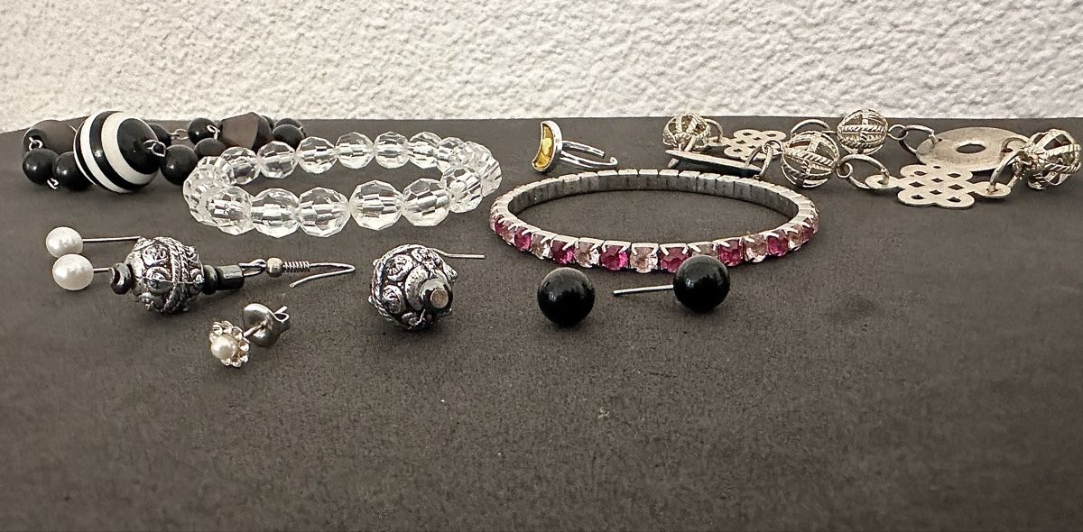 Sonstiger Schmuck: Modeschmuck Lot – Gebraucht aus Otelfingen von Jupi07 2