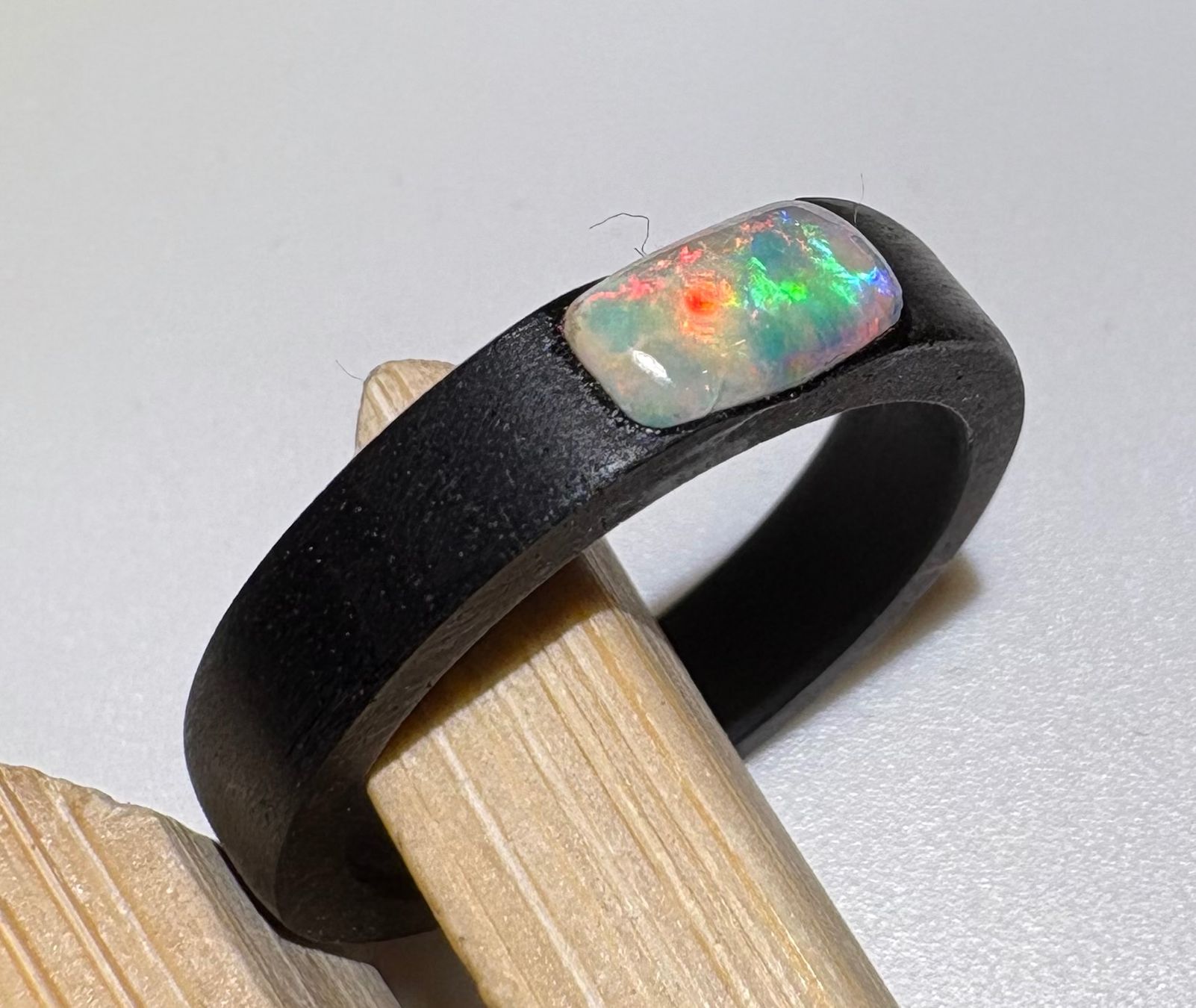 Anelli: Opal Ring Mooreiche, Gr.57, Coober Peedy Australien – Nuovo (secondo la descrizione) da Wilen b. Wil venduto da Tschirio 2