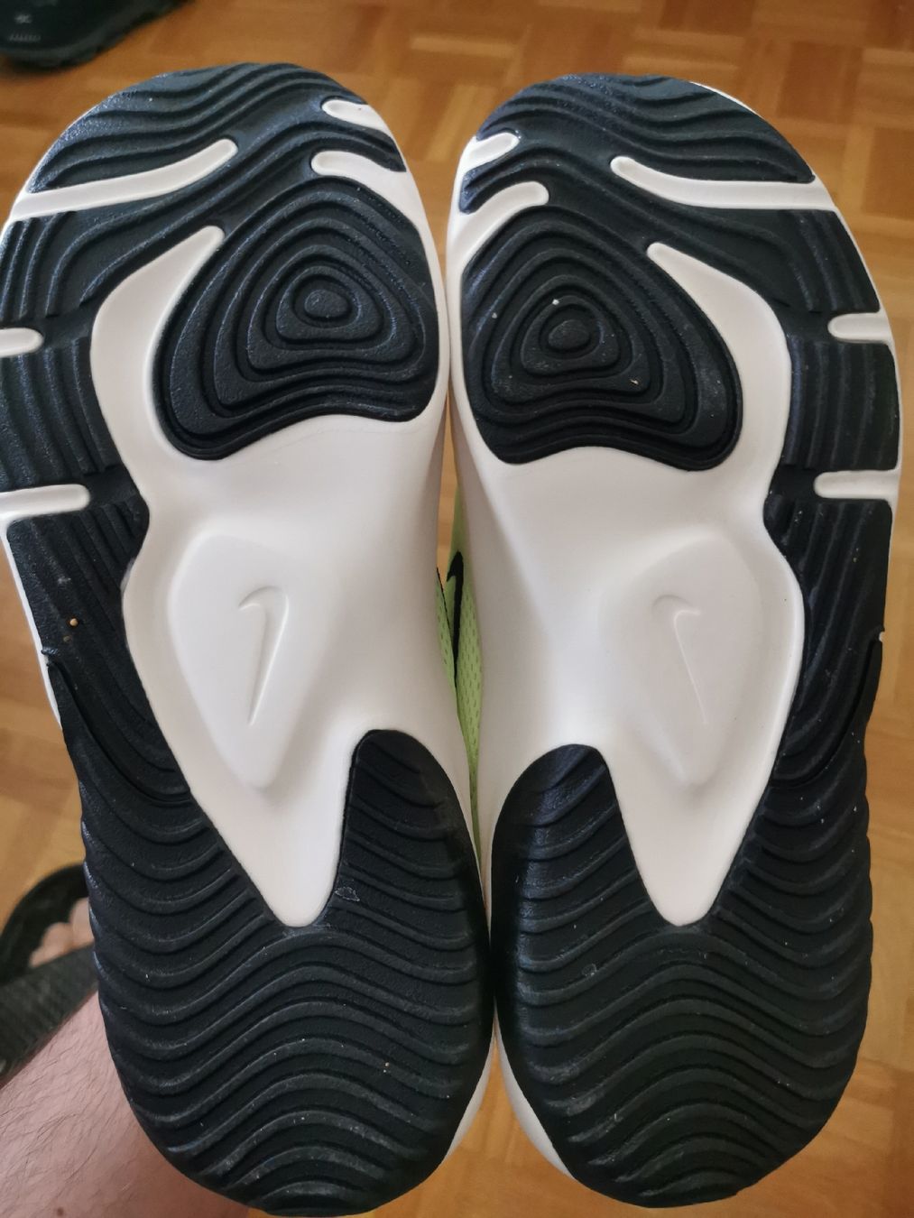 Nike Scarpe da uomo: Nike neue 41 – Nuovo (secondo la descrizione) da Bern venduto da ged_ffx9 3