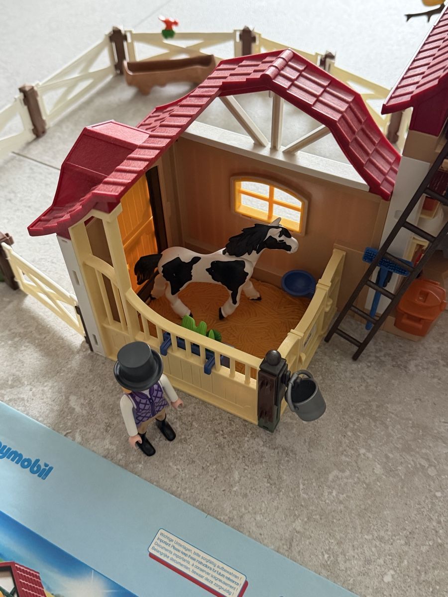 Playmobil Spielzeuge: Playmobil Reiterhof, gross, 6926. – Gebraucht aus Zwingen von A.L_Shop 5