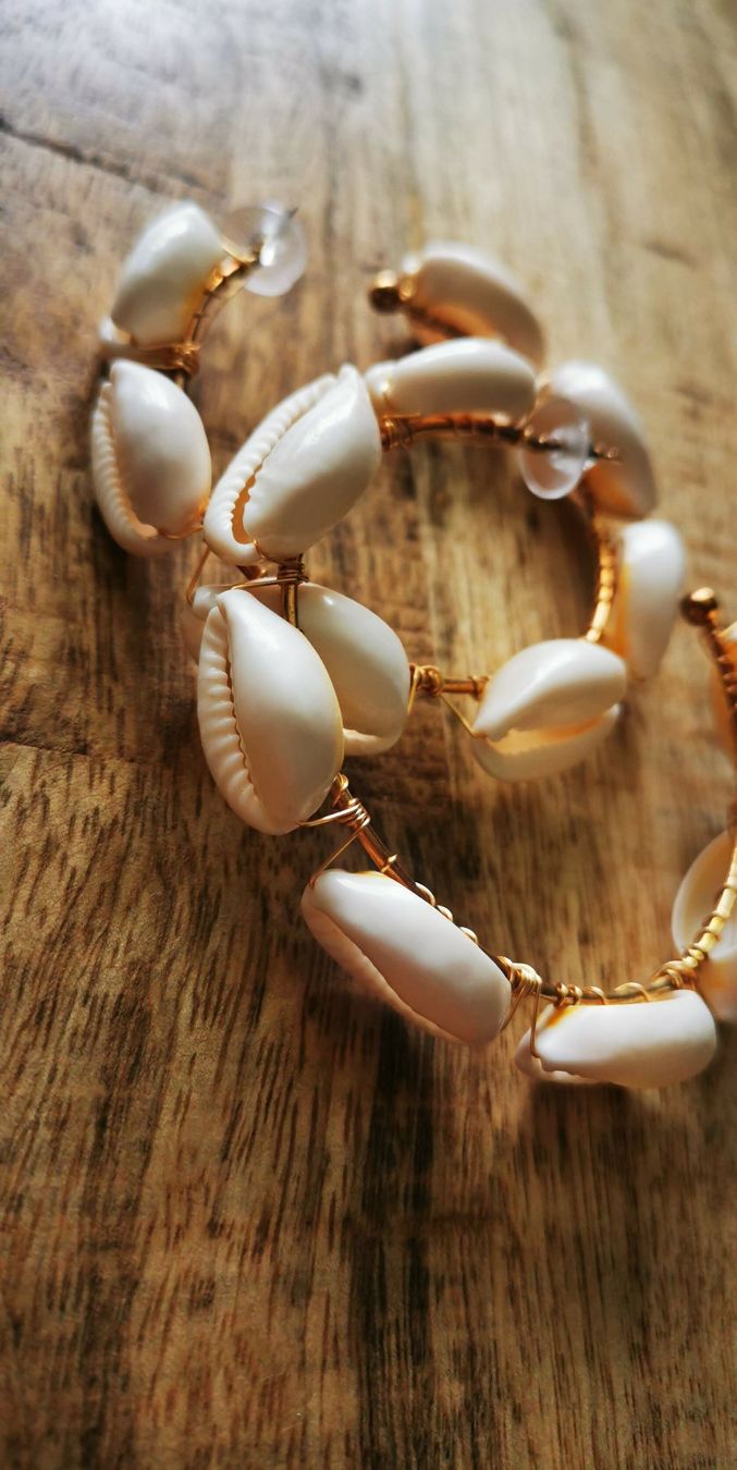Orecchini pendenti & Orecchini a lobo: Earrings / Ohrringe / Kreolen mit Muscheln / Boho / Shells – Nuovo (secondo la descrizione) da Wettingen venduto da JasminL92 3