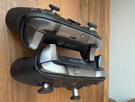 2 x  Elite 2 XBOX Controller/Top Zustand!
