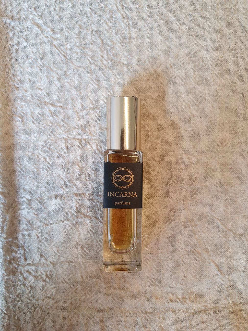 Profumi & Eau de Toilette: Profumo Incarna unisex - September '23 – Usato da Langnau am Albis venduto da dav_n72f 5