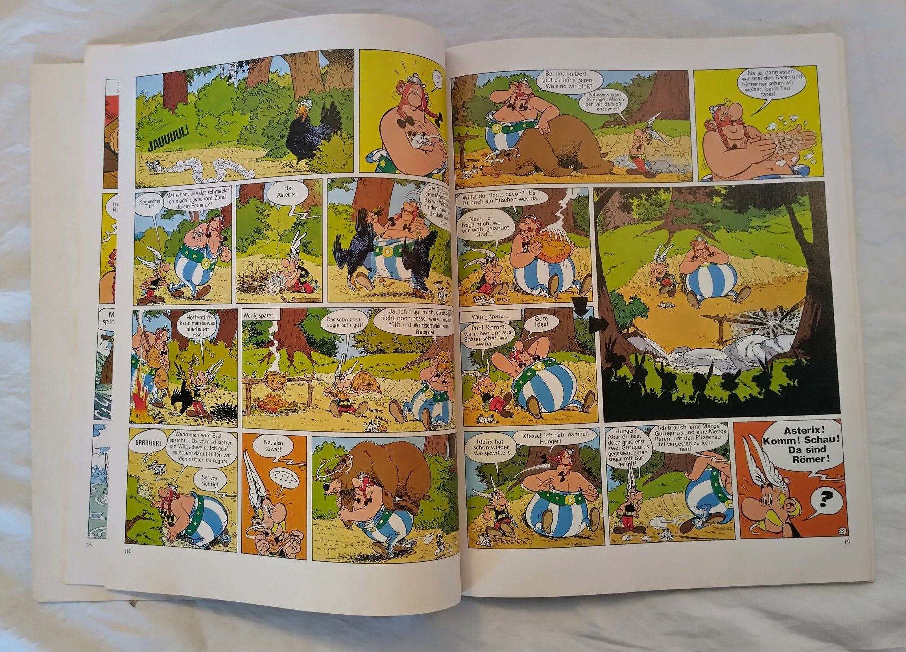 Fumetti: Asterix - Die grosse Überfahrt / Softcover ab Fr. 4.- – Usato da Bellach venduto da JingleJerry 4
