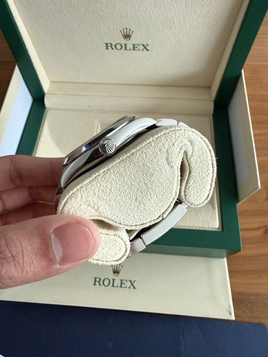 Rolex Uhren: Rolex Explorer 1 – Gebraucht aus Genève von luc_5q8p 3