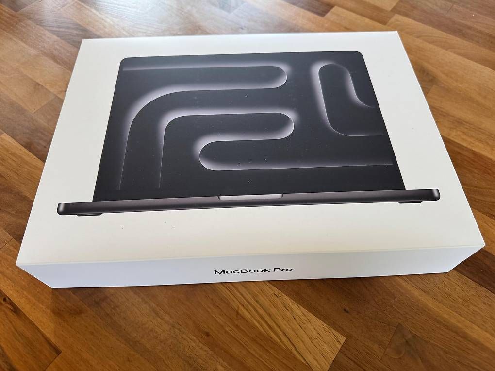 Apple PC: MAC Pro M5 2026 16 GB / 1 TB / 14" – Nuovo e nell'imballaggio originale da Winterthur venduto da Csart