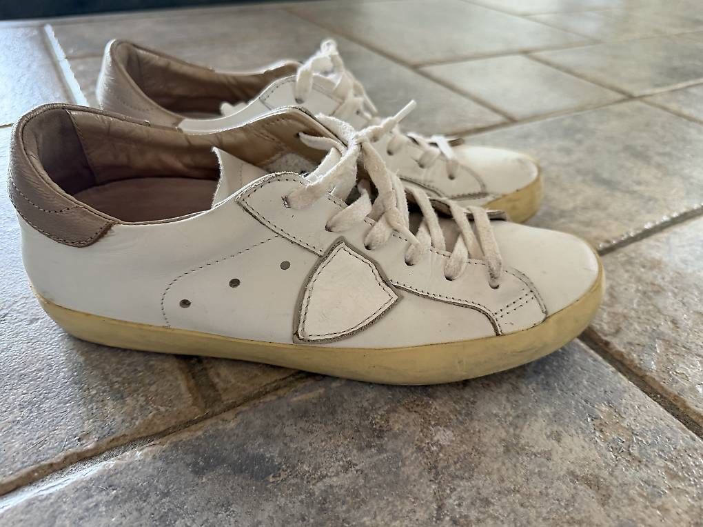 Scarpe da donna: Philipp Model 38 – Usato da Montagnola venduto da bib_b6lm