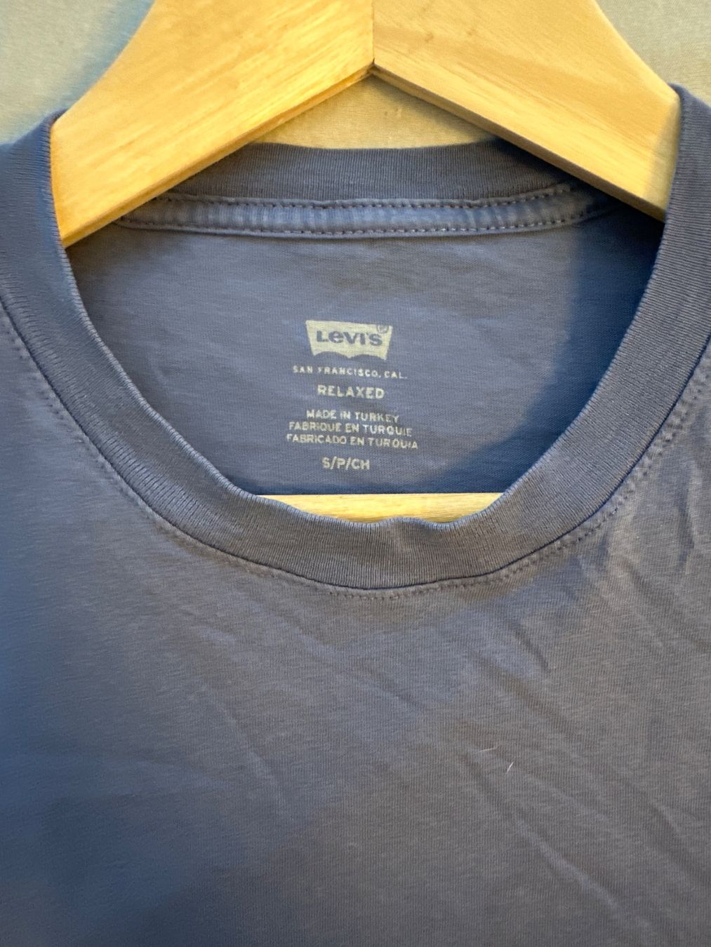 Levi's T-shirt: Levi‘s T-Shirt S blau – Usato da Biel-Benken BL venduto da doefi26 3