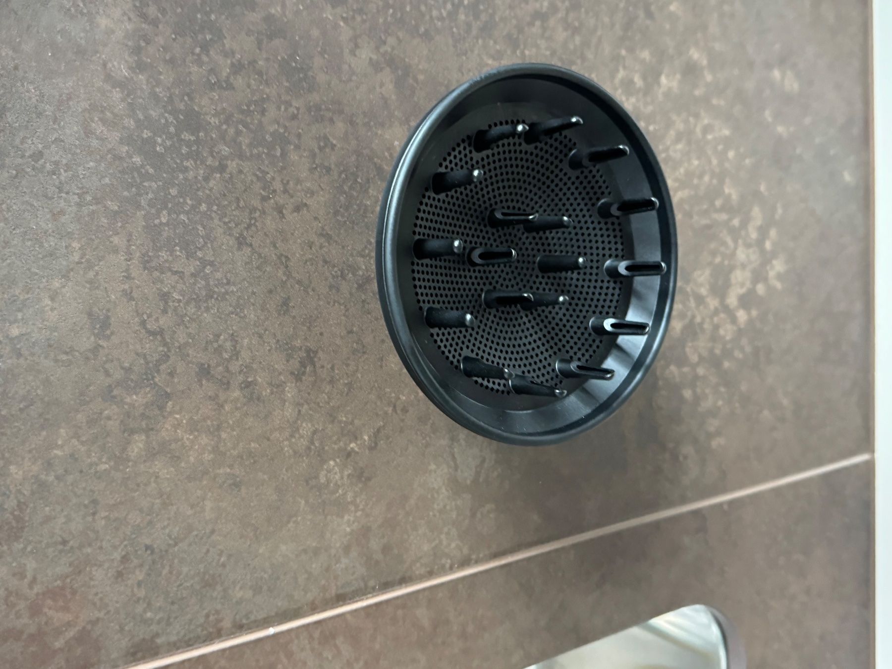 Dyson Föhn: Dyson Föhnaufsatz – Neu (gemäss Beschreibung) aus Bern von mar_9jmd 2