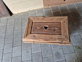 Holztisch rustikal