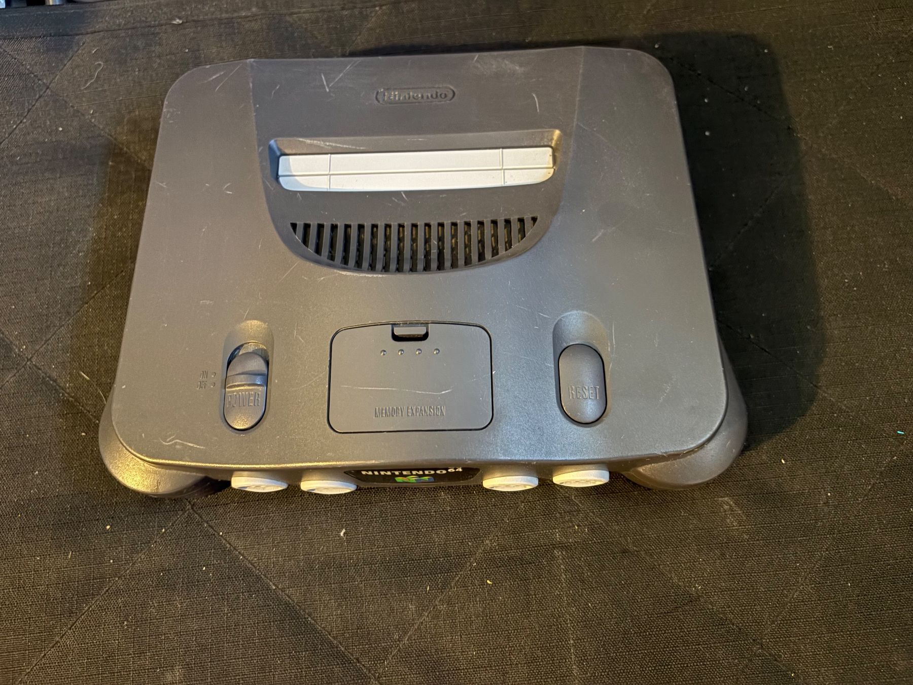 Nintendo Console: Nintendo 64 Konsole - Gehäuse – Difettoso da Lausen venduto da sen_jm7c 1