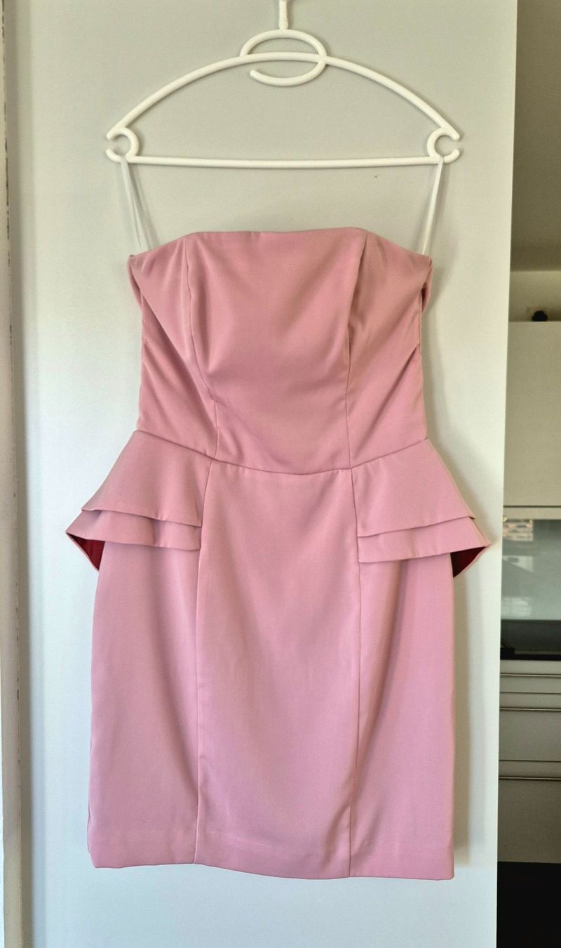 H&M Kleider: Kurzes Kleid von H&M – Gebraucht aus Dürrenäsch von Tina_2023