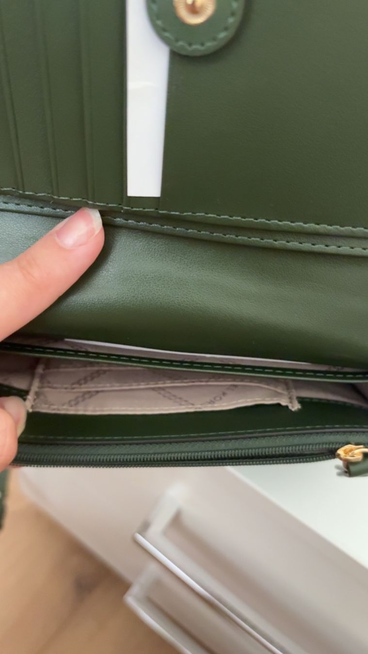 Michael Kors Borse da donna: Sac à main Michael Kors vert avec chaîne dorée taille unique – Usato da La Chaux-de-Fonds venduto da cal_2vmd 3