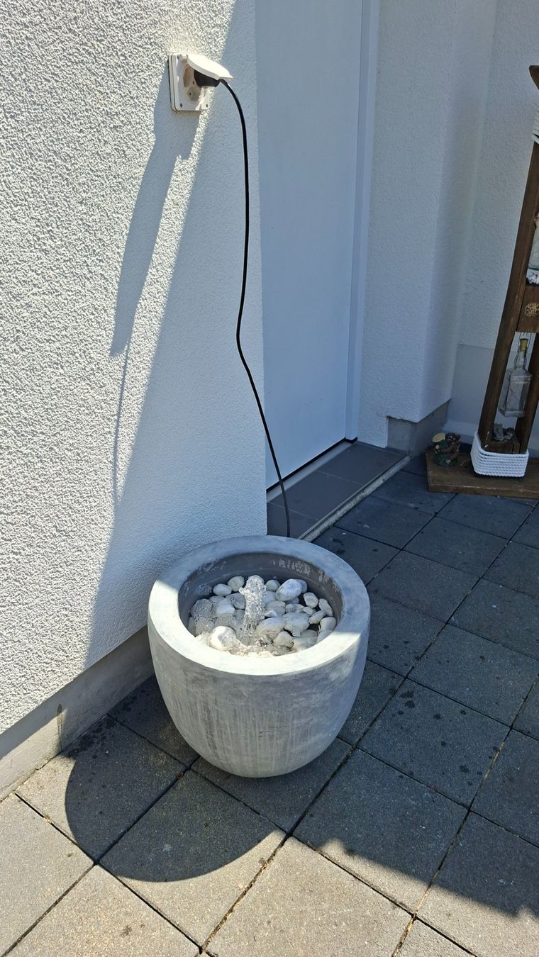 Teiche & Zierbrunnen: Fontaine – Gebraucht aus Vicques von Laffaire11 2
