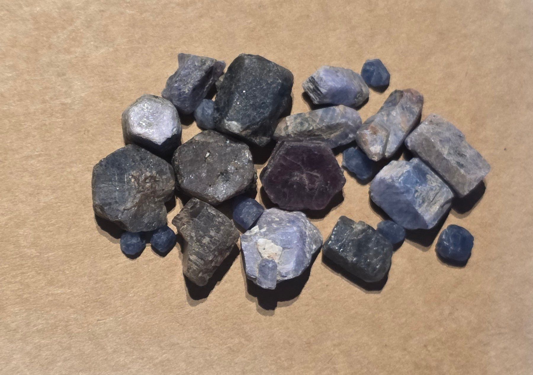 Edelsteine: 150,1 ct Saphirs bruts 22 pcs – Gebraucht aus Carouge GE von Crystal_Energy 3