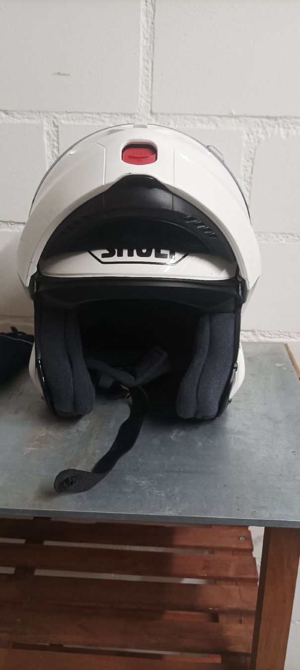 Shoei Caschi & visiere: Shoei Multitec Motorcycle Helmet - White - Great Value! – Usato da Grenchen venduto da jan_y9fp 1