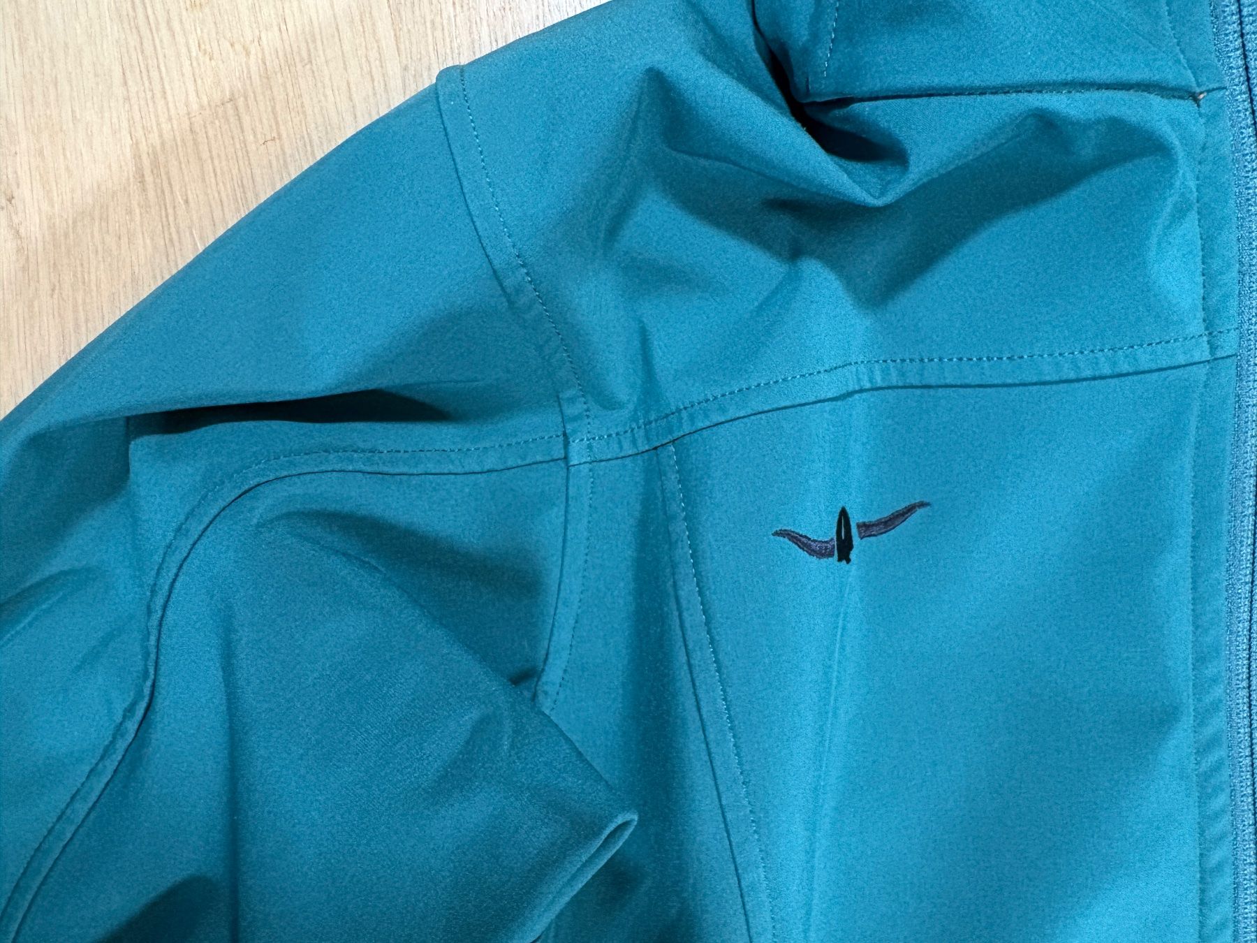 Vestes: Kaikkialla Soft Shell Jacke – D'occasion à Elgg par Jo_Naj 2