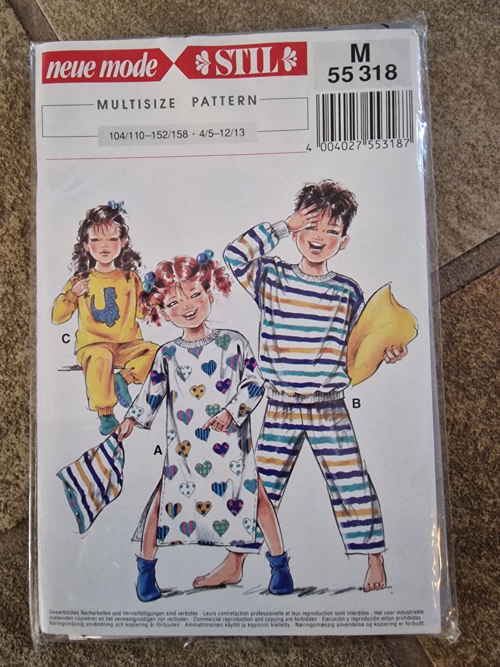 Patrons: Schnittmuster Kinder-Schlafanzüge/Pyjamas – Neuf avec emballage d'origine à Wangen ZH par SIBIRO