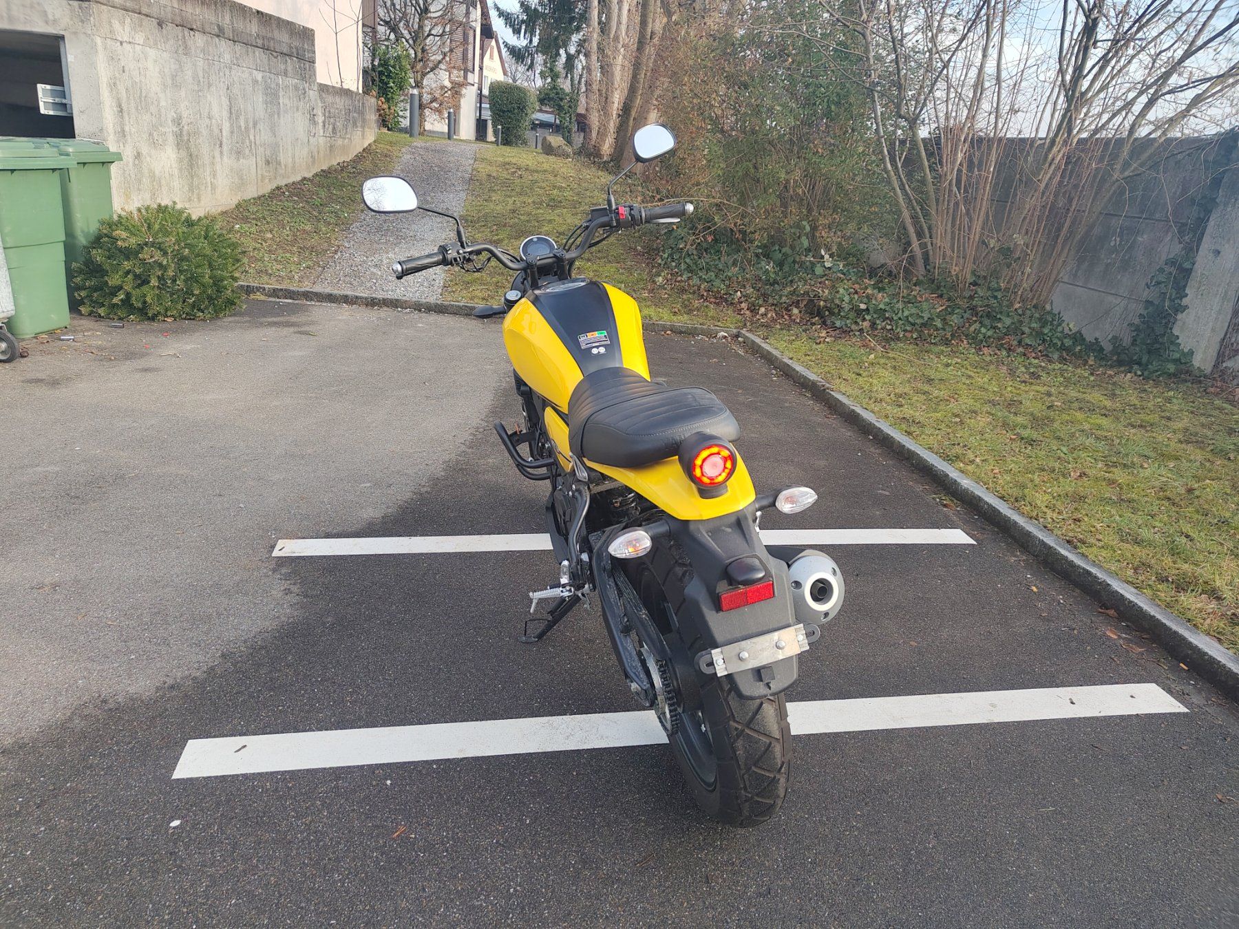 Yamaha Strada: Yamaha XSR 125 nur 698km – Usato da Unterengstringen venduto da Freeskier02 3