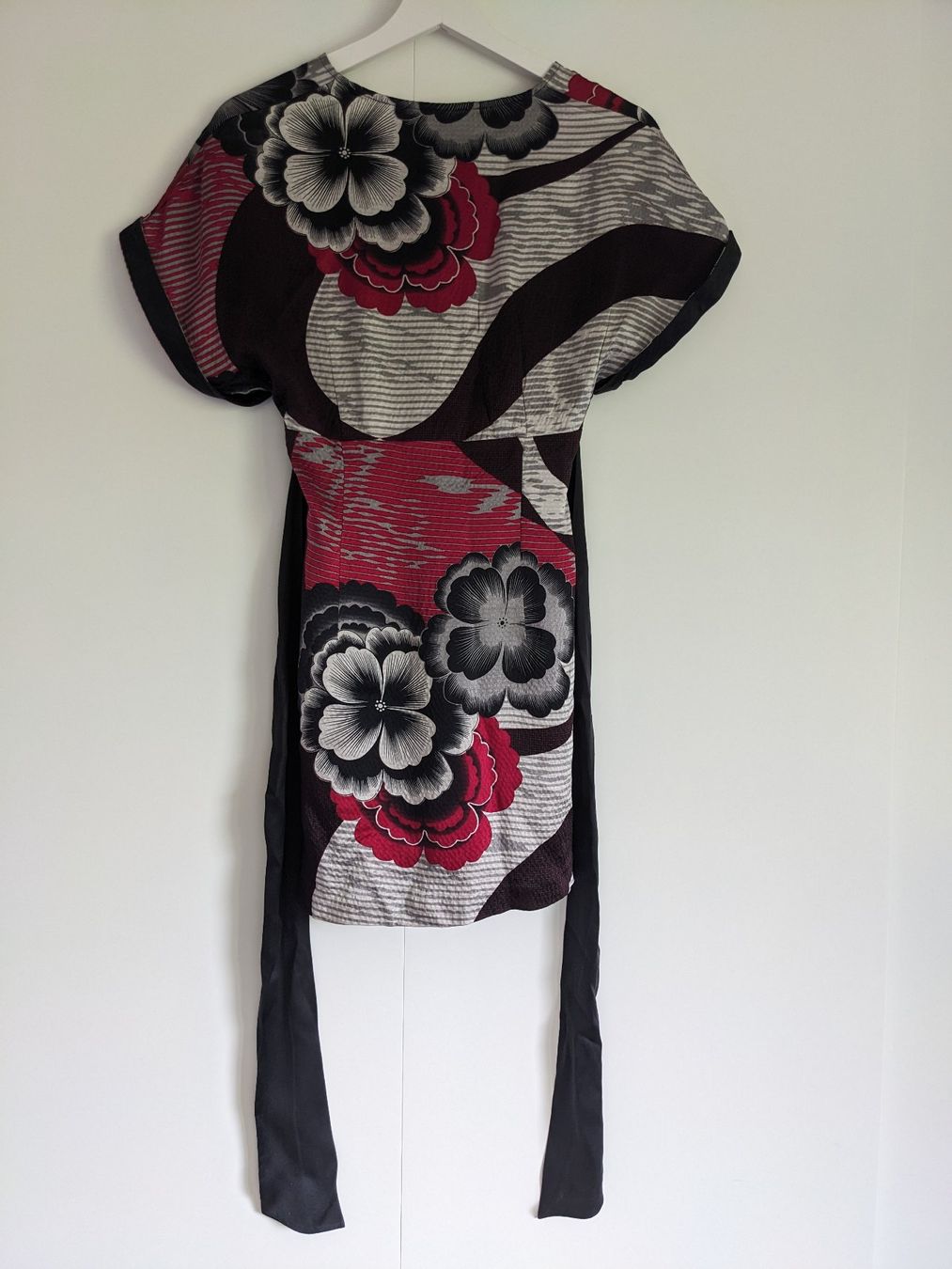 Ted Baker Vestiti: Ted Baker 100% Seide Bluse/ Kleid Gr. S (Gr. 1) – Usato da Lengnau AG venduto da Nathi88 2