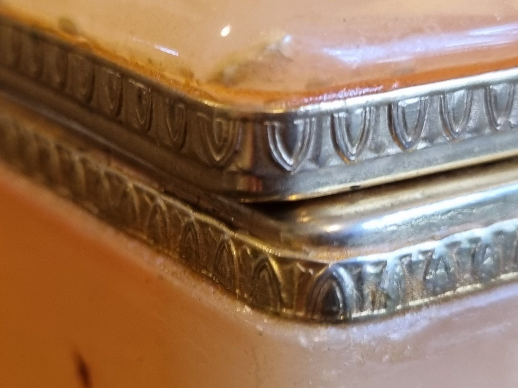 Behälter & Ähnliches: Vintage Onyx Alabaster Schatulle mit Metallrand – Gebraucht aus Scharnachtal von devin03 2