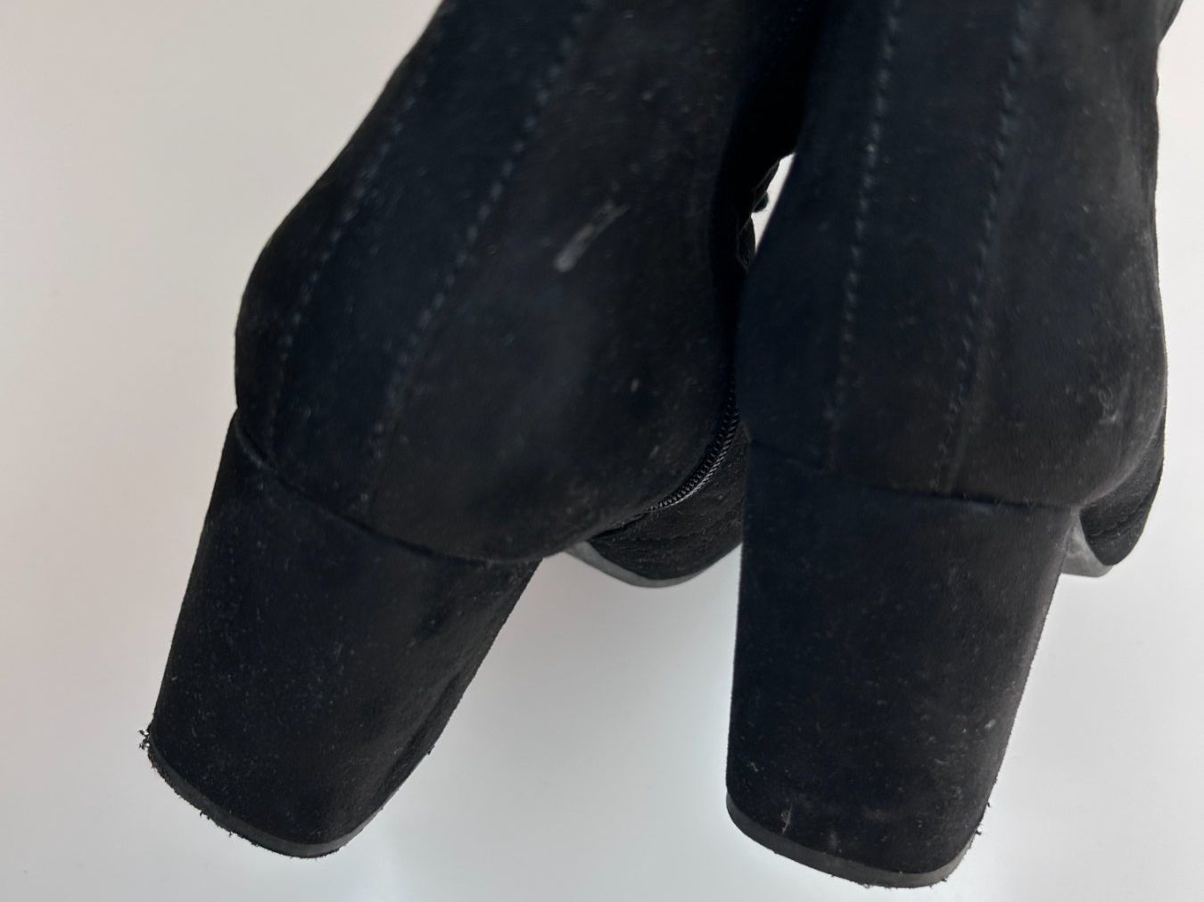 Dosenbach Scarpe da donna: Lace-Up Knee-High Boots with a Heel – Usato da St. Gallen venduto da look-twice 4