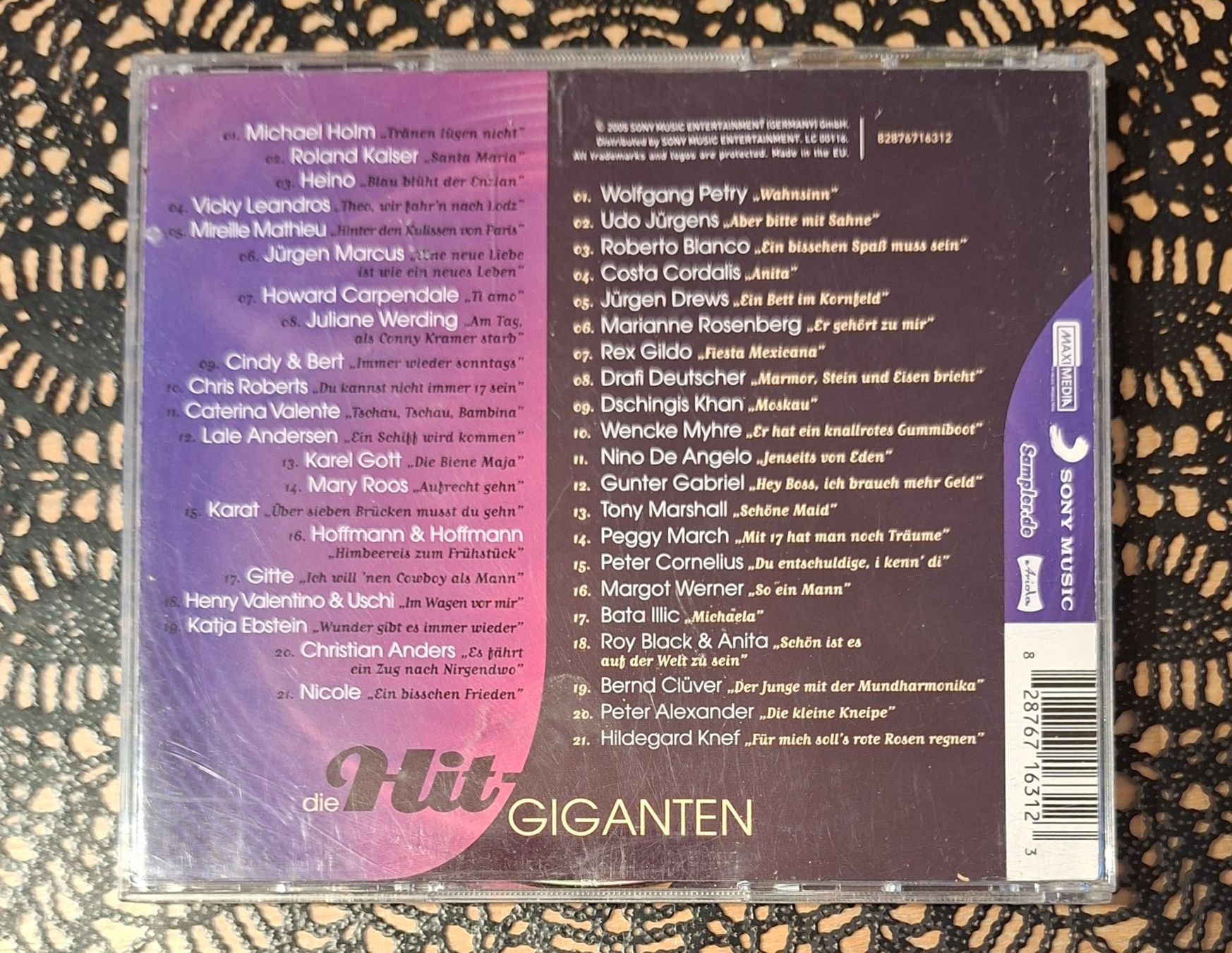 CD: Die Hit Giganten - Kultschlager, 2CD Hit Compilation 2005 – Usato da Schönenberg TG venduto da breiti12 1