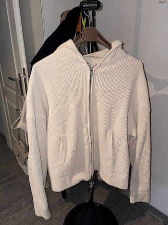 Strickjacke Zara