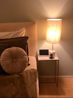 Tischlampe mit Stoffschirm und Marmorfuss neuwertig