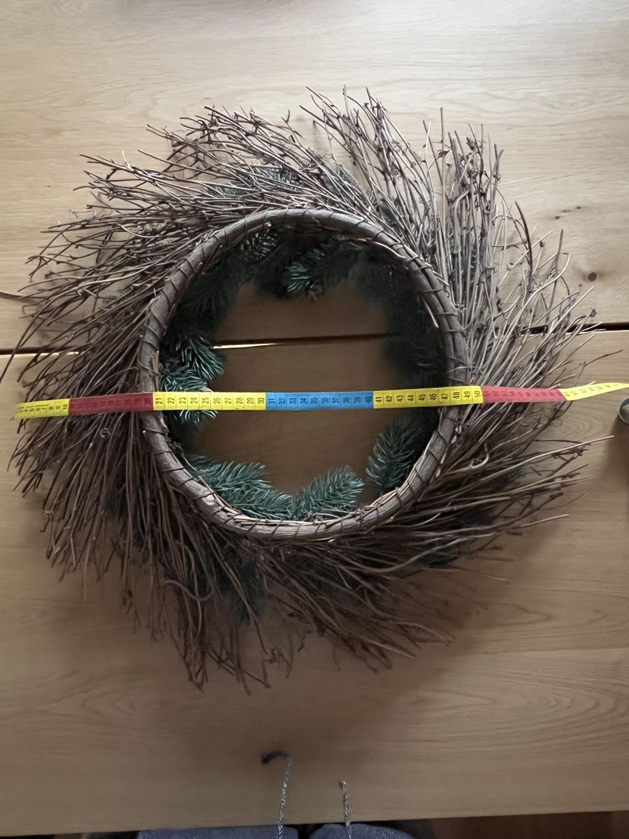 Globus Toutes les décorations: Wunderschöner Adventskranz, Winterdeko mit Tannenzapfen, Neu – Neuf (Voir description) à Teufen AR par Maleaa 5