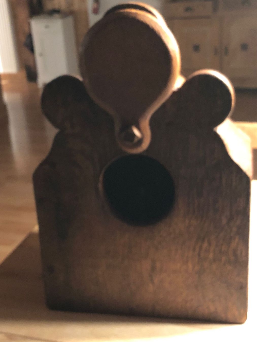 Articoli in legno: Spezielles Eichenholz-Kästli massiv – Usato da Röschenz venduto da Tashroal 5