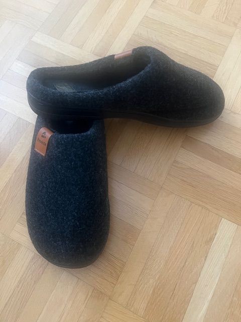 Herrenschuhe: Hausschuhe Gr. 40 NEU! – Neu (gemäss Beschreibung) aus Walenstadt von ricamul 1