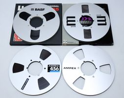 4 original Aluspulen, 1 x BASF, 1 x Maxell & 2 x Ampex