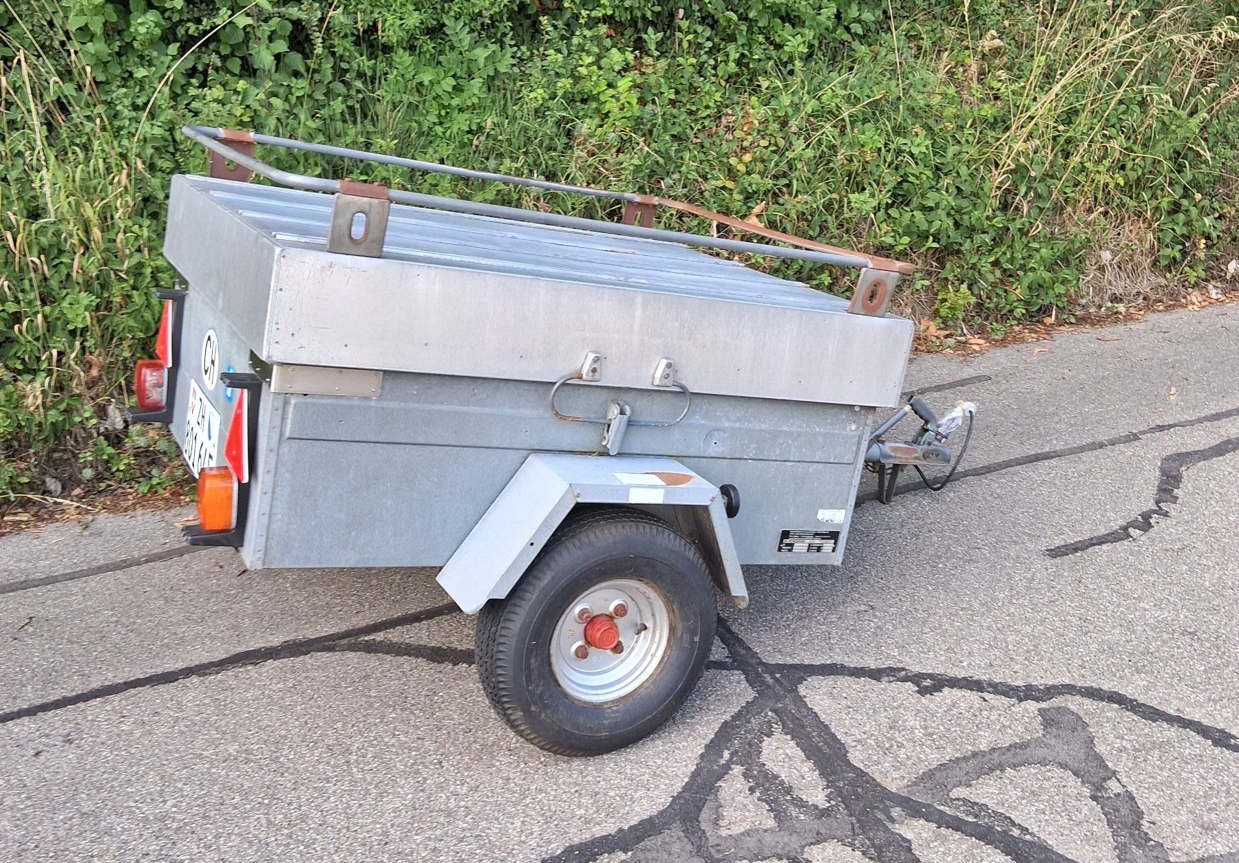 Heinemann Rimorchi: SACHENTRANSPORTANHÄNGER – Usato da Dachsen venduto da Rfelder