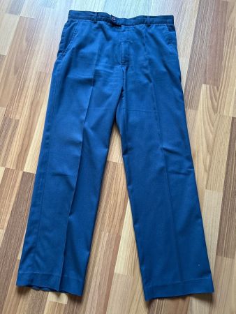 Herren Hose, dunkelblau, Grösse 50, Top Zustand!