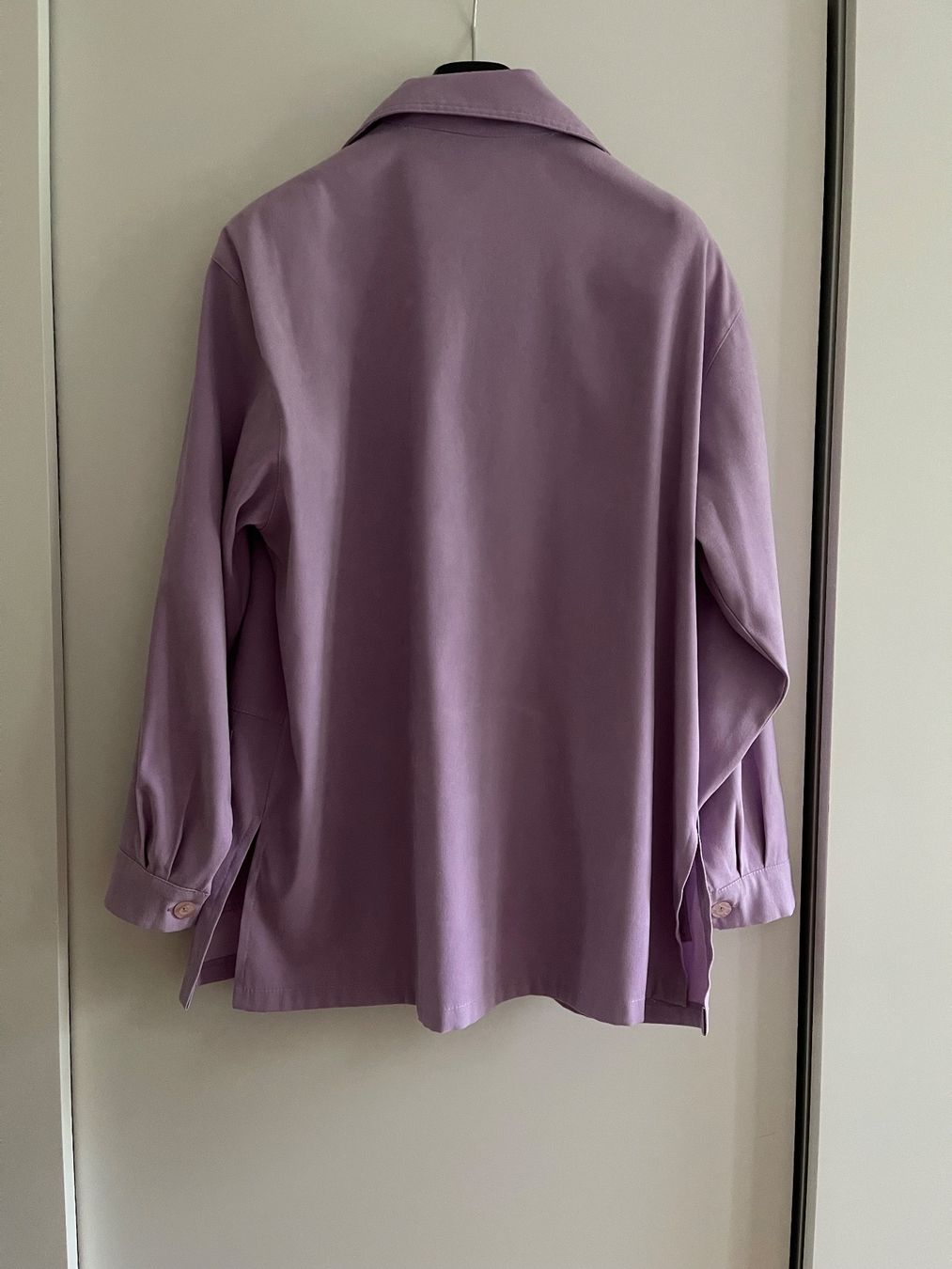 Camicette: Chemise lila taille L – Usato da Sion venduto da edelweissse 3