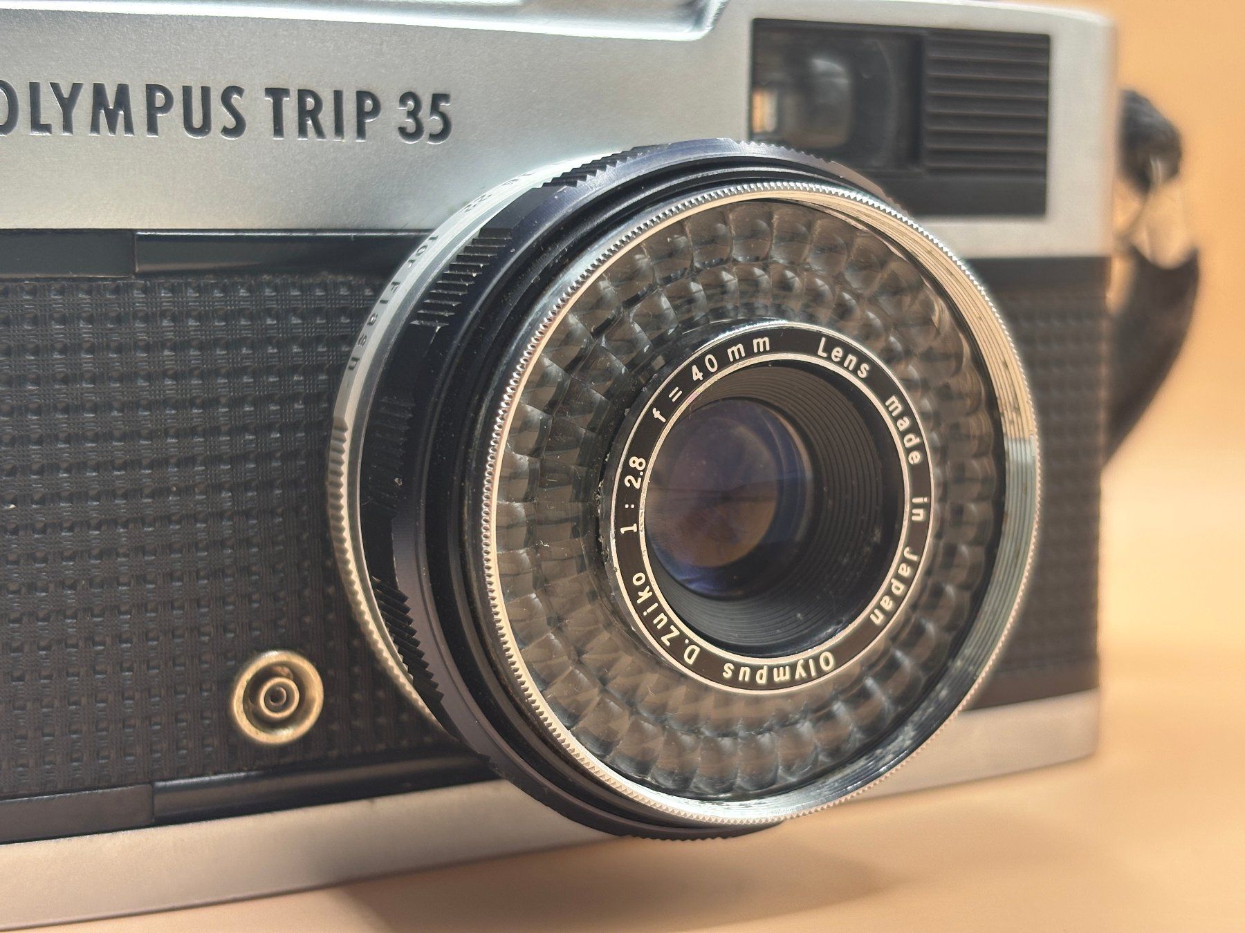 Olympus Fotocamera: Olympus Trip 35 Silber – Usato da Merenschwand venduto da Sbj 4