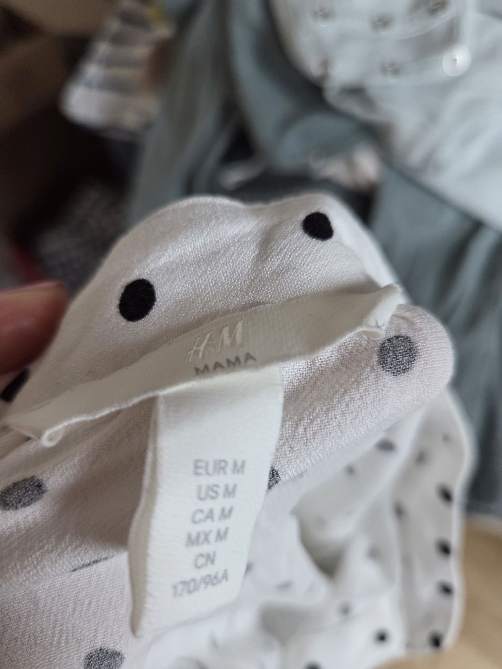 H&M Camicette: Schwangerschaftsbluse – Usato da jona venduto da ricrac10 1