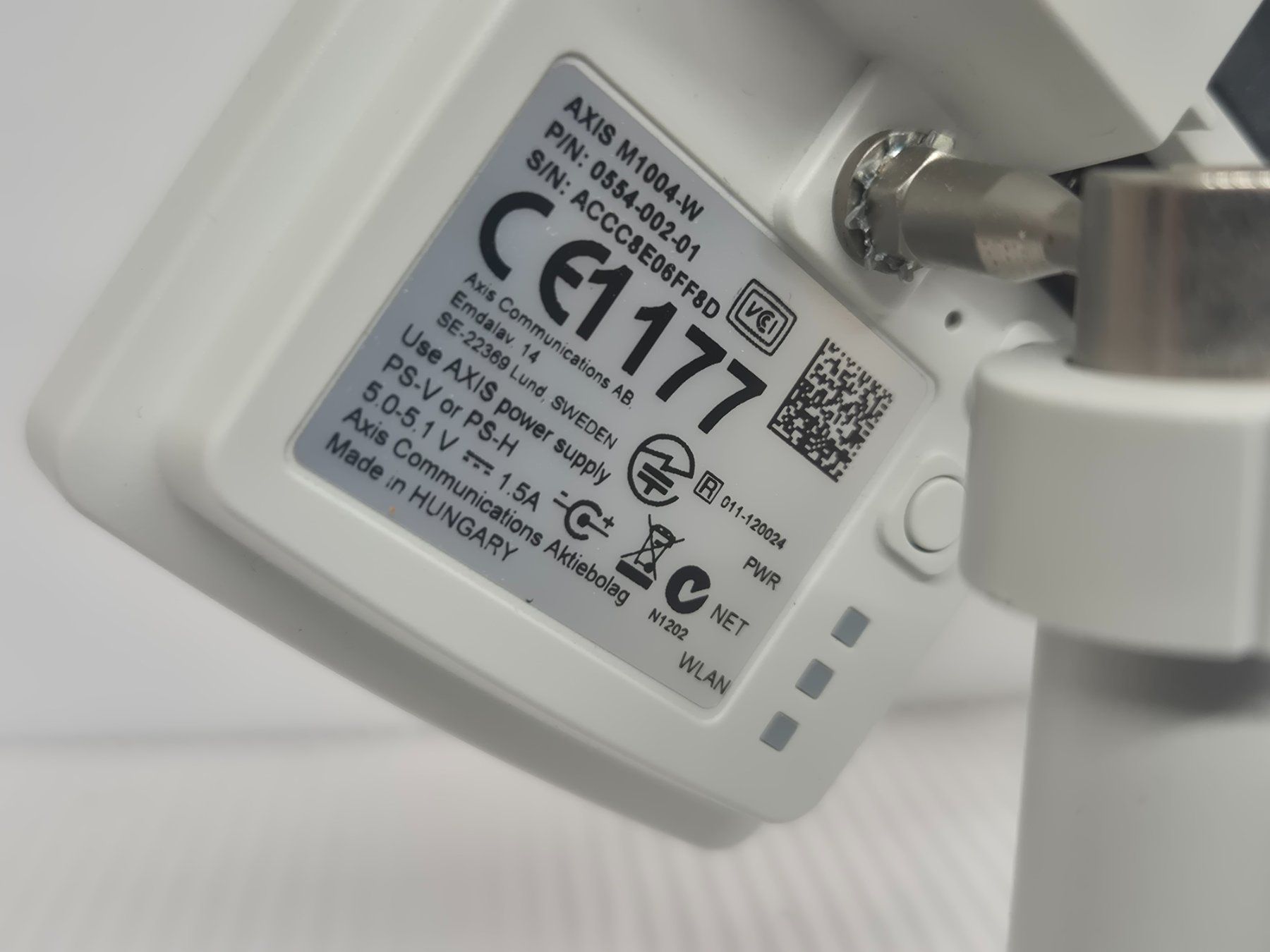 Fotocamera: AXIS M1004-W Network Camera (WLAN Netzwerkkamera) – Usato da Sitterdorf venduto da Lenggi7 2