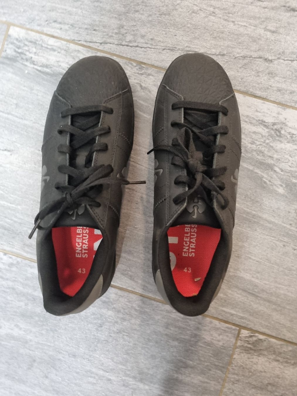 Engelbert Strauss Scarpe da uomo: Arbeitsschuhe Engelbert Strauss S1 Grösse 43 schwarz  – Usato da Meisterschwanden venduto da fibe84 2