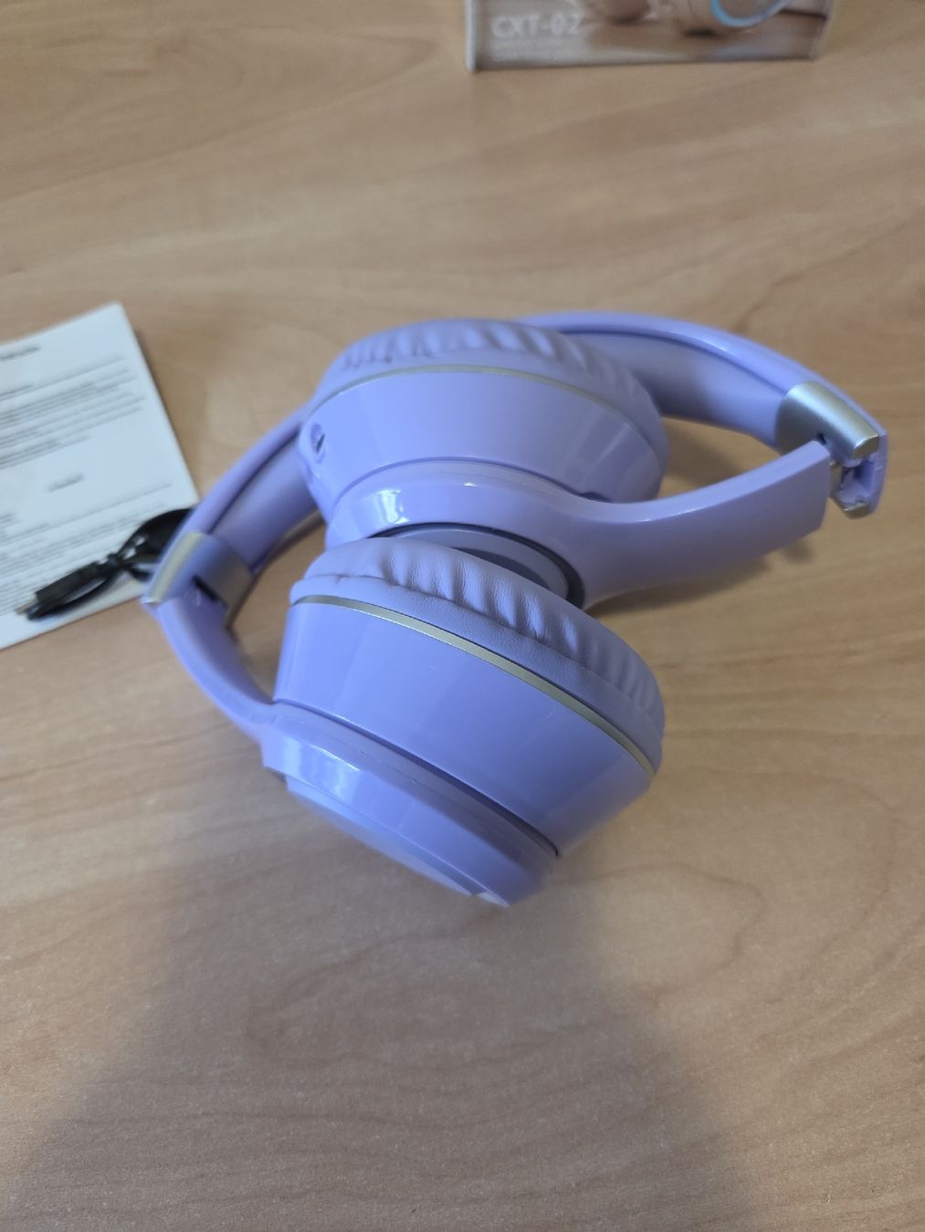 Casques audio: Wireless Kopfhörer Lila Klappbar – Neuf (Voir description) à Winterthur par katzen07 5